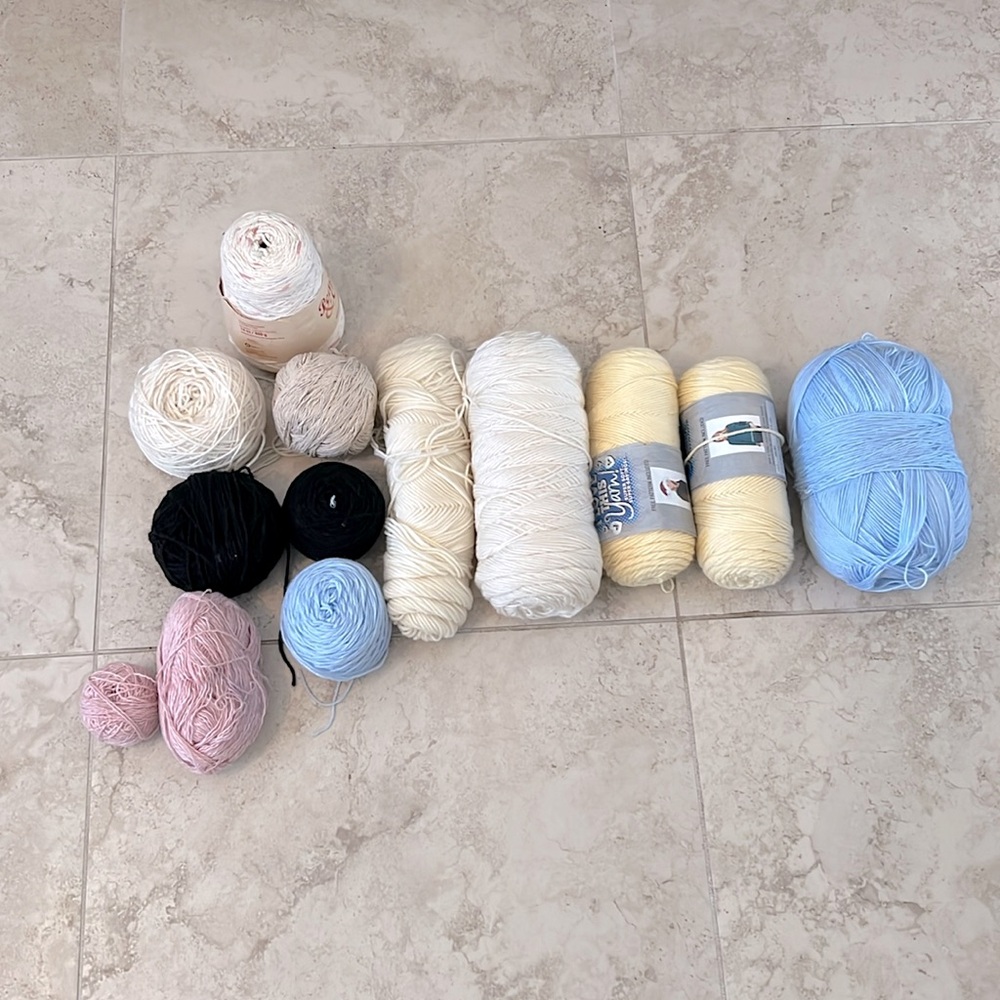 Free- Yard lot x12